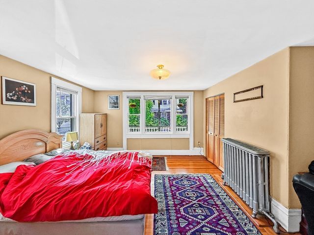 76 Baldwin Ave, Everett, MA 02149