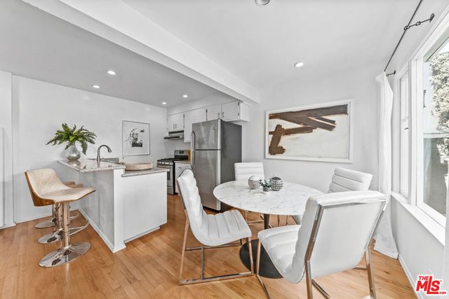 607 Ashland Avenue, Santa Monica, CA 90405