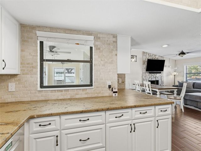 9429 LAURA ANNE DRIVE, Seminole, FL 33776