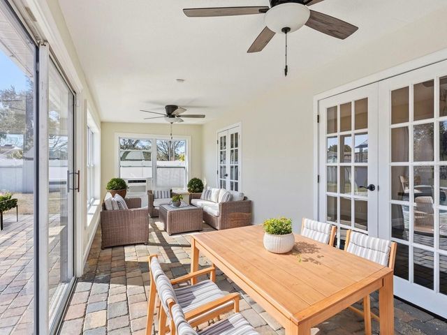 9429 LAURA ANNE DRIVE, Seminole, FL 33776