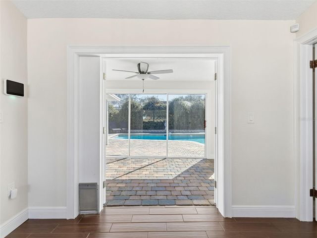 9429 LAURA ANNE DRIVE, Seminole, FL 33776