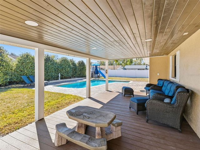 9429 LAURA ANNE DRIVE, Seminole, FL 33776