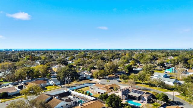 9429 LAURA ANNE DRIVE, Seminole, FL 33776