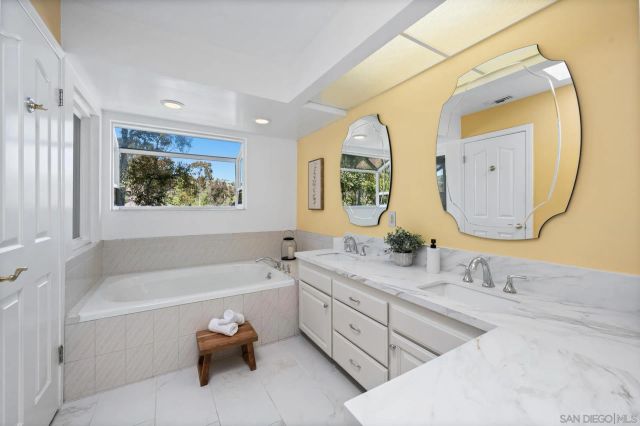 10575 Spruce Grove Ave, San Diego, CA 92131