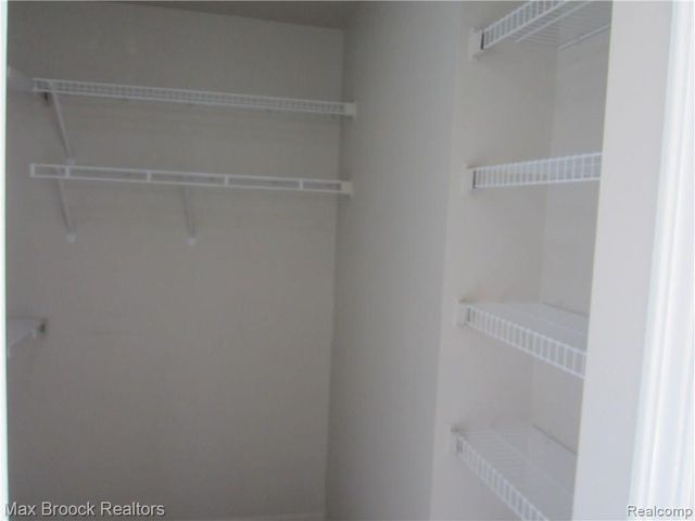 12110 Egret Lane, Walled Lake, MI 48390