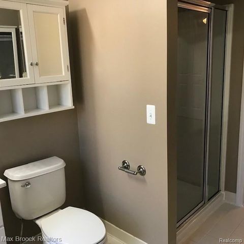 12110 Egret Lane, Walled Lake, MI 48390