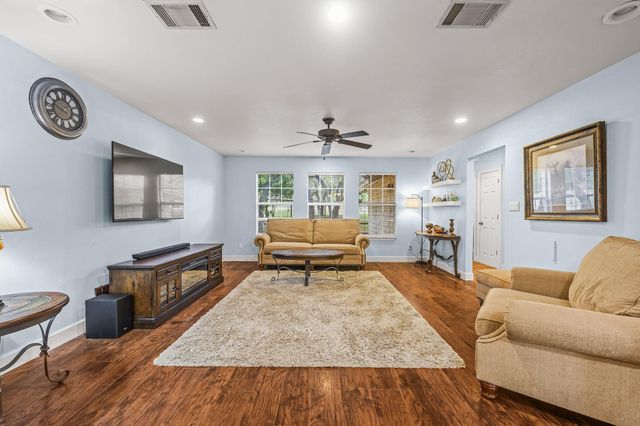 2110 Spring Valley DR, Dripping Springs, TX 78620