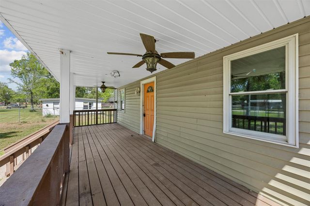 108 County Road 4012, Dayton, TX 77535