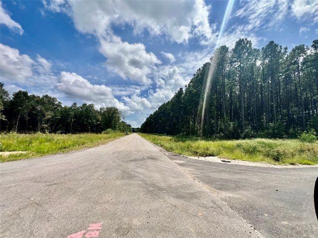 4445 Road 66122, Dayton, TX 77535