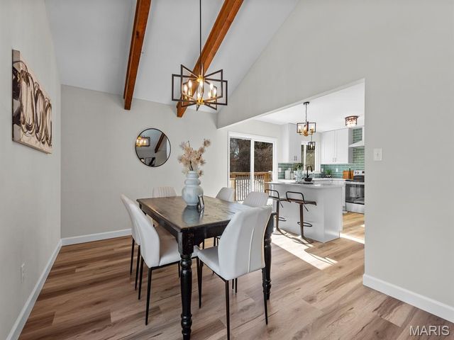 435 Holly Terrace Court, Ballwin, MO 63011