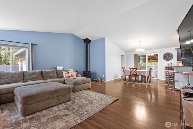 28515 R Lane, Ocean Park, WA 98640