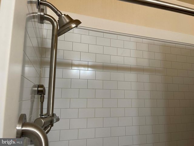 36 RAILROAD ST, Lewistown, PA 17044