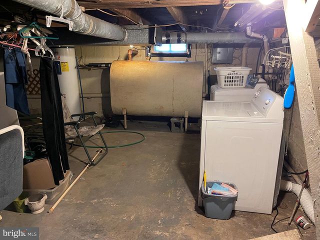 36 RAILROAD ST, Lewistown, PA 17044