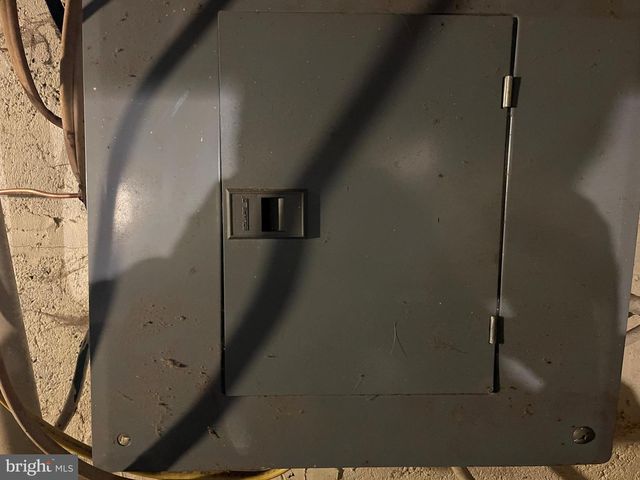 36 RAILROAD ST, Lewistown, PA 17044