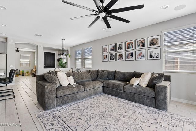 2876 W Lyman Drive, San Tan Valley, AZ 85144