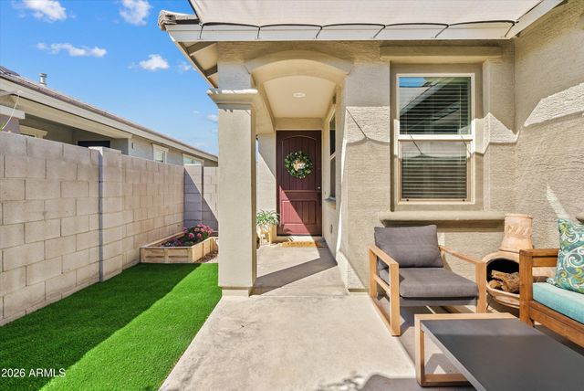 2876 W Lyman Drive, San Tan Valley, AZ 85144