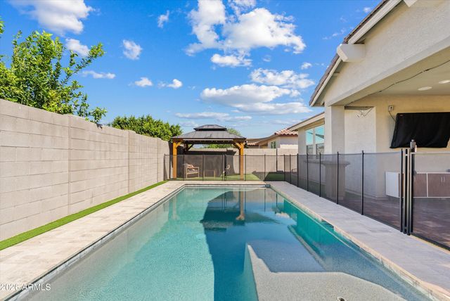 2876 W Lyman Drive, San Tan Valley, AZ 85144