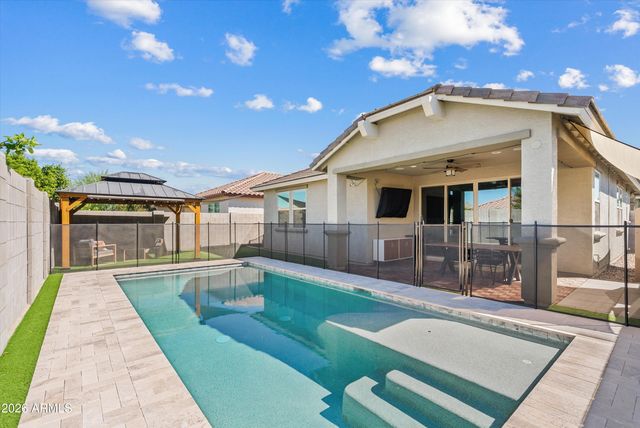 2876 W Lyman Drive, San Tan Valley, AZ 85144