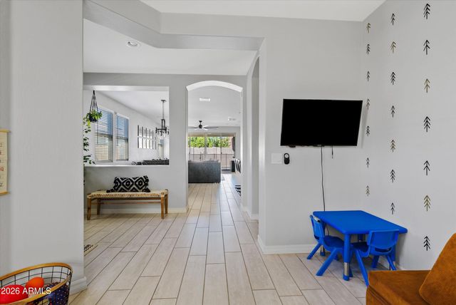 2876 W Lyman Drive, San Tan Valley, AZ 85144