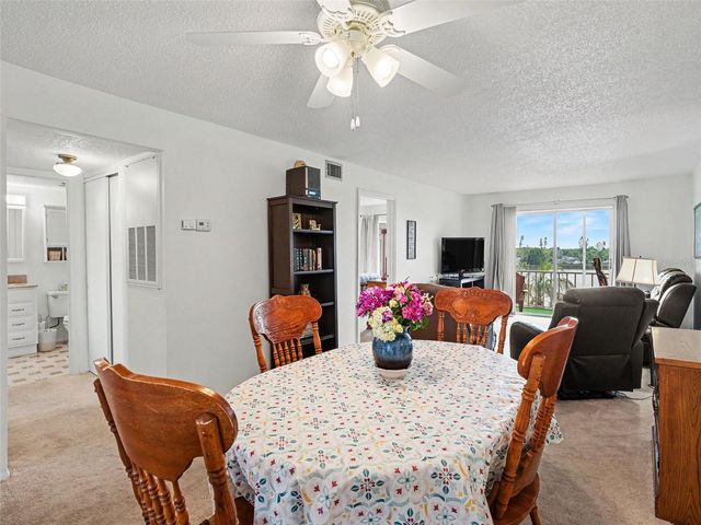 3801 LAKE BAYSHORE DRIVE H413, Bradenton, FL 34205