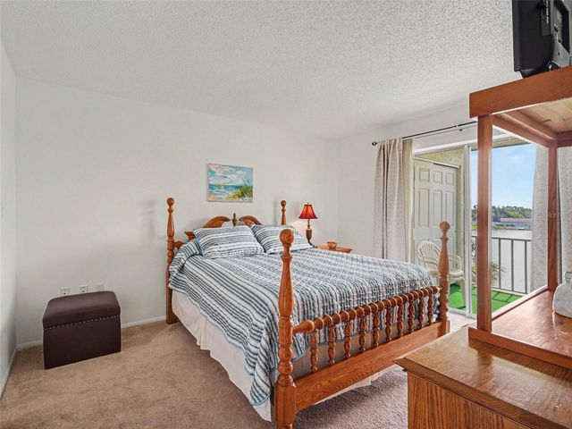 3801 LAKE BAYSHORE DRIVE H413, Bradenton, FL 34205