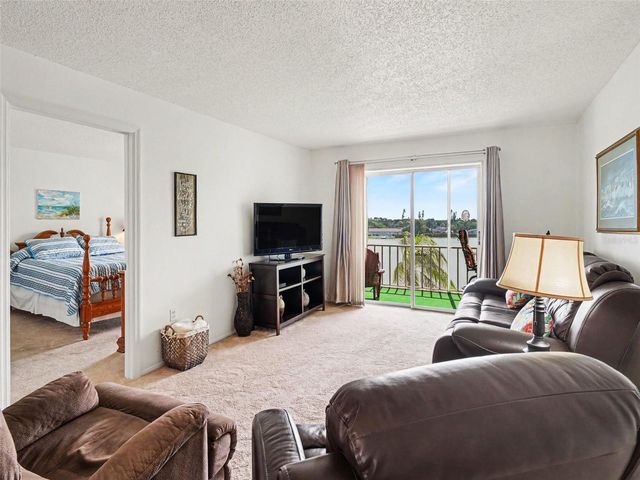 3801 LAKE BAYSHORE DRIVE H413, Bradenton, FL 34205