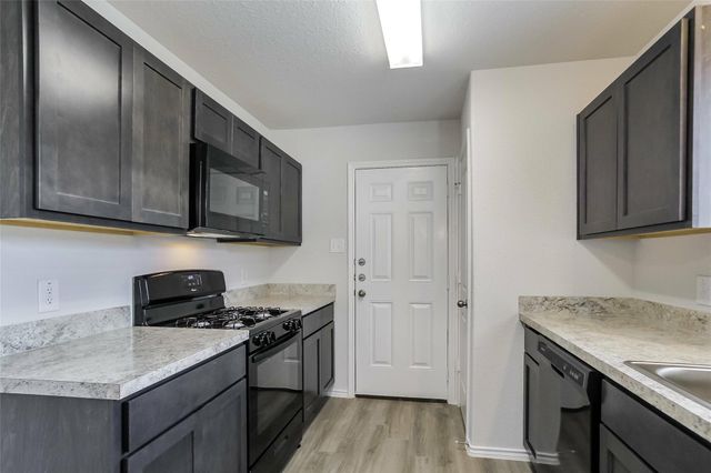 25231 Sanitas Valley Drive, Porter, TX 77365