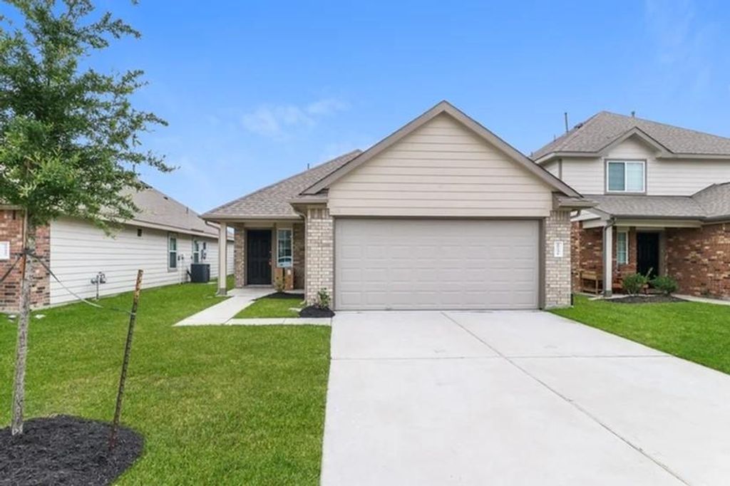25231 Sanitas Valley Drive, Porter, TX 77365