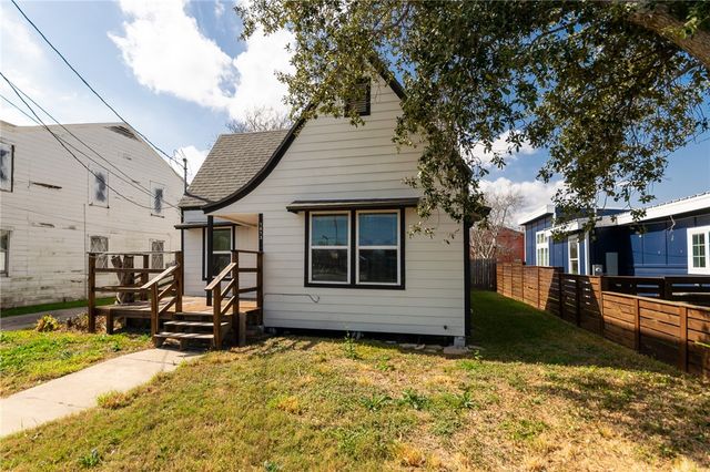 1613 6th St, Corpus Christi, TX 78404