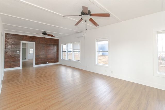 1613 6th St, Corpus Christi, TX 78404