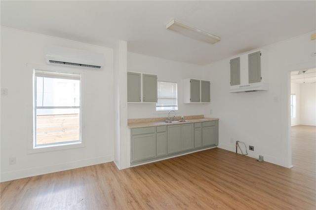 1613 6th St, Corpus Christi, TX 78404