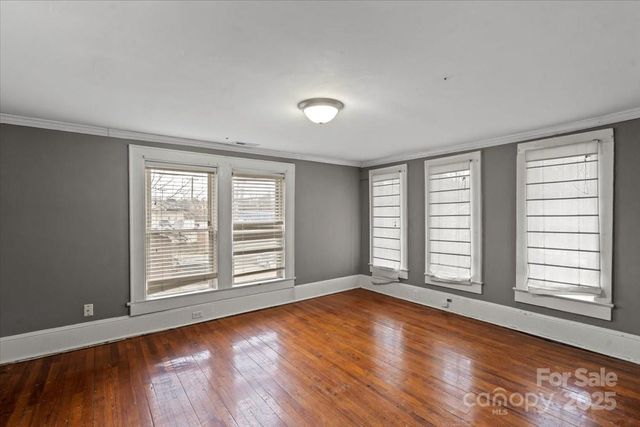 322 Salisbury Road, Statesville, NC 28677