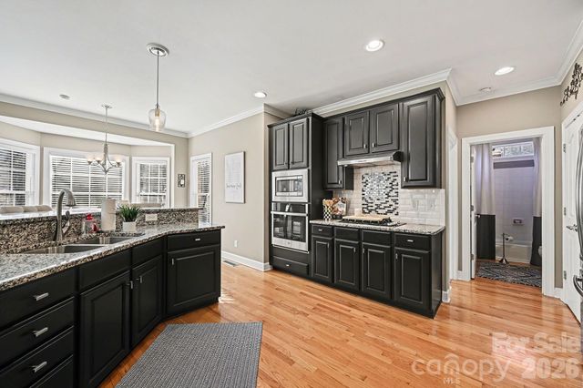 8613 Mossington Lane, Waxhaw, NC 28173