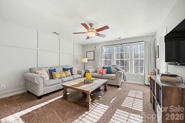 8613 Mossington Lane, Waxhaw, NC 28173