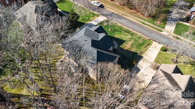 8613 Mossington Lane, Waxhaw, NC 28173