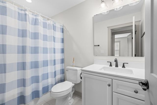 611 S Walnut Street, Seneca, SC 29678