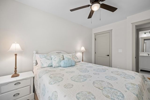 611 S Walnut Street, Seneca, SC 29678