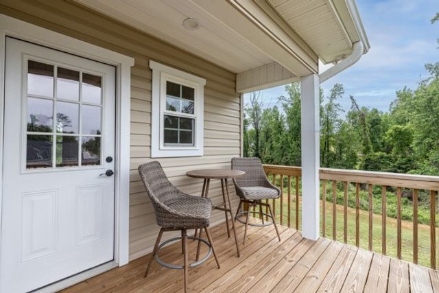 611 S Walnut Street, Seneca, SC 29678