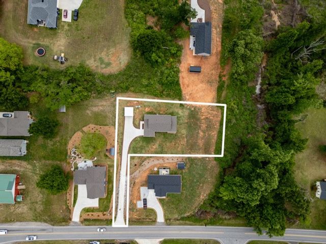 611 S Walnut Street, Seneca, SC 29678