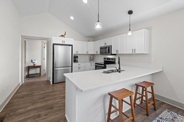 611 S Walnut Street, Seneca, SC 29678