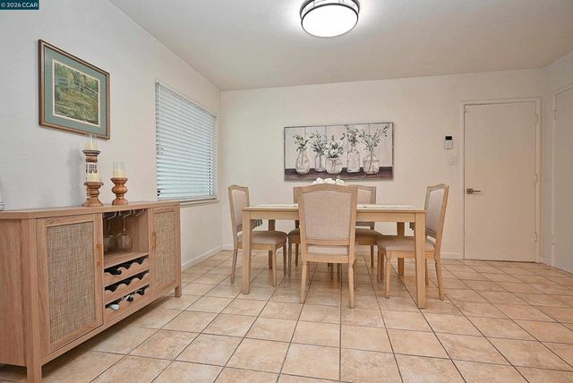 1156 Carey Dr, Concord, CA 94520