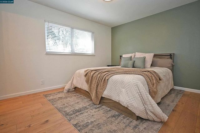 1156 Carey Dr, Concord, CA 94520