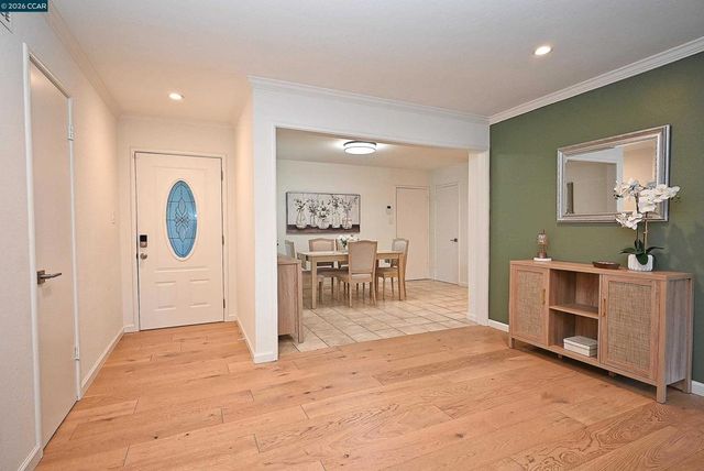 1156 Carey Dr, Concord, CA 94520