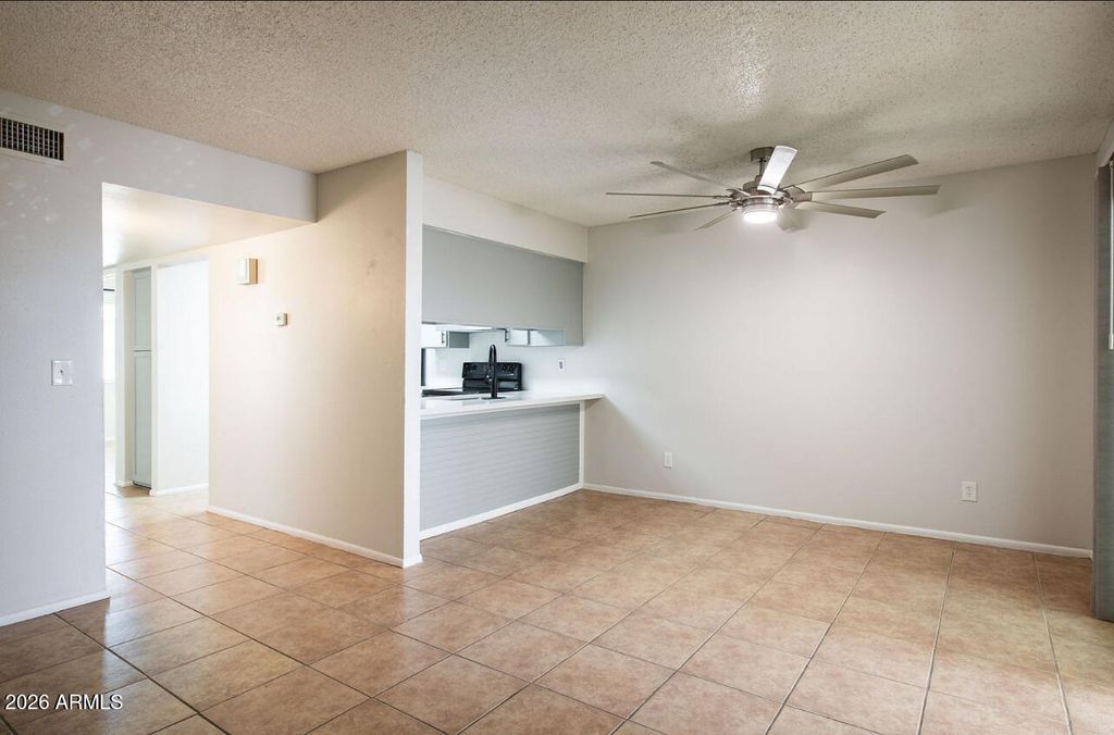 1861 N SPRING --, Mesa, AZ 85203 — photo 4