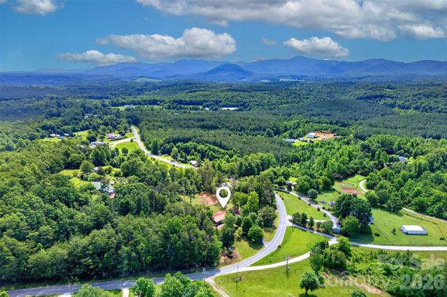 2355 Tatertown Loop, Nebo, NC 28761