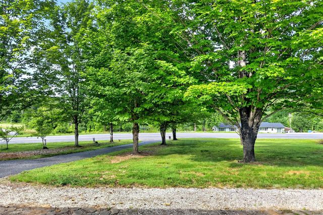 2355 Tatertown Loop, Nebo, NC 28761