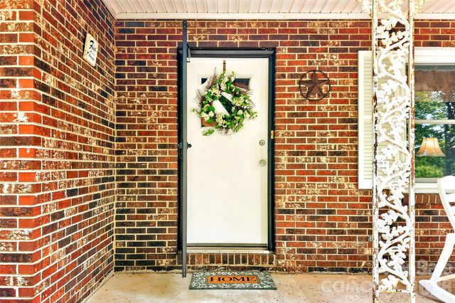 2355 Tatertown Loop, Nebo, NC 28761