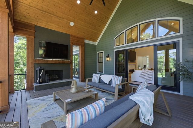 1081 Hixons Bluff, Greensboro, GA 30642