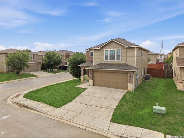 403 Walnut Crst, Schertz, TX 78154