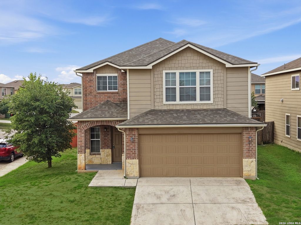 403 Walnut Crst, Schertz, TX 78154